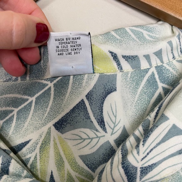 Third Coast Printed Button Down Short Sleeve Collared Shirt XL Blue Green - Picture 4 of 5